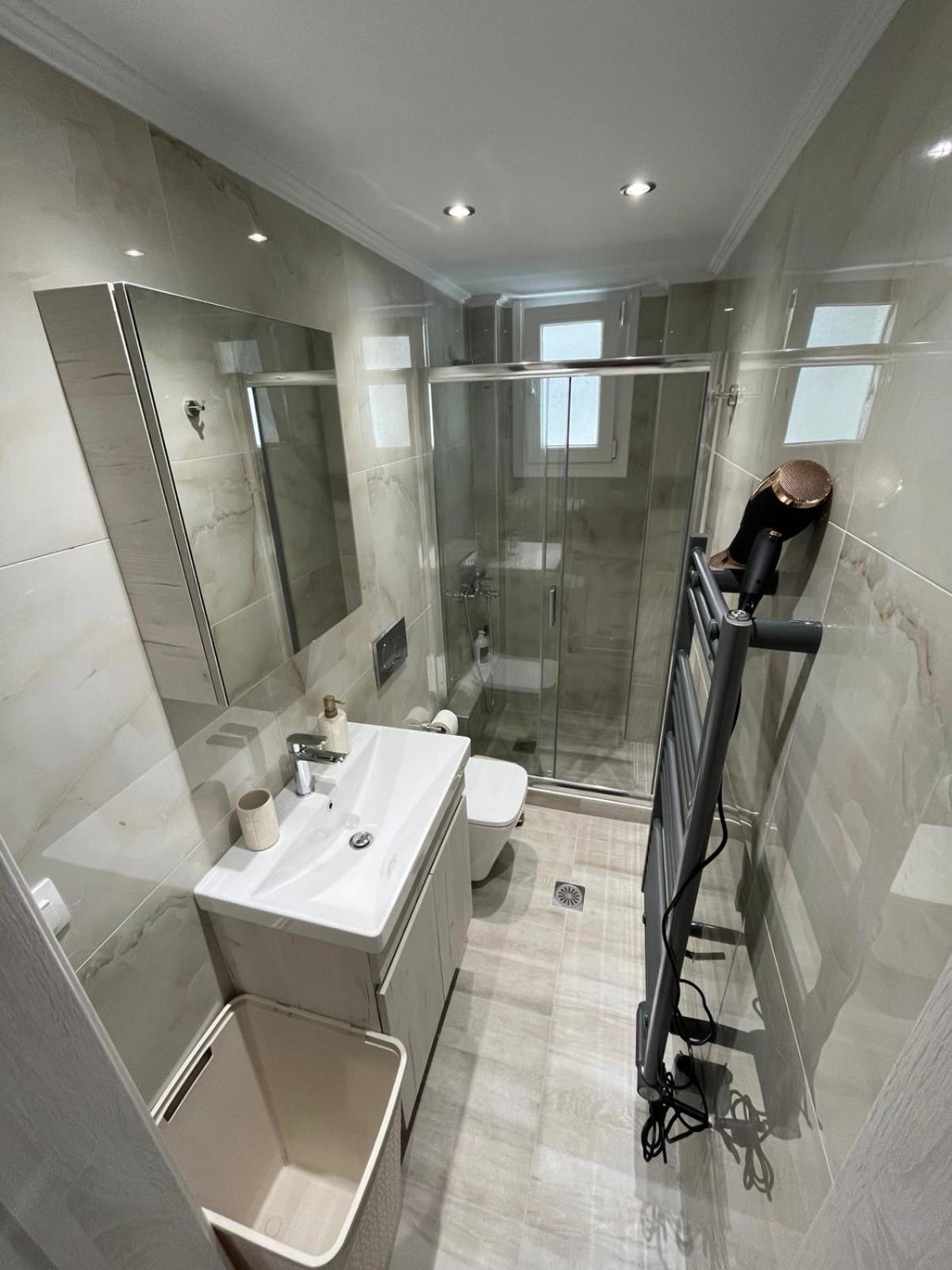 Ferienwohnung Urban Rotonda Retreat In The City Center! Thessaloniki Exterior foto